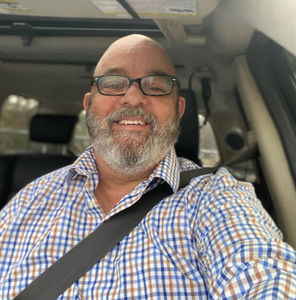 Meet your Posher, Bernard